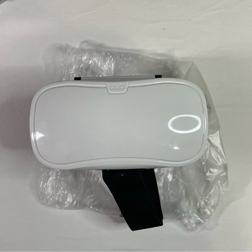 ONN White Virtual Reality VR Smartphone Headset for Apple or Android. New.